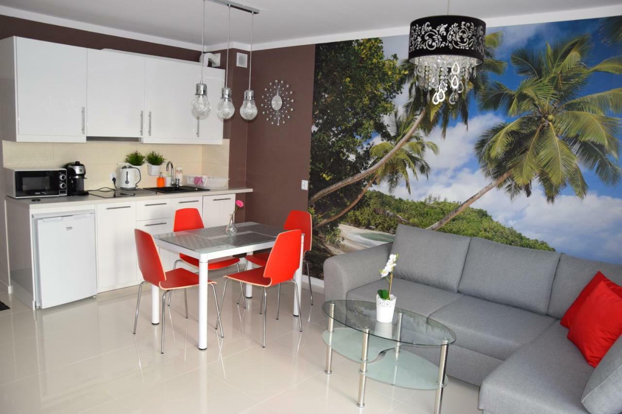 Apartament Ibiza Przy Plazy เรวัล ภายนอก รูปภาพ
