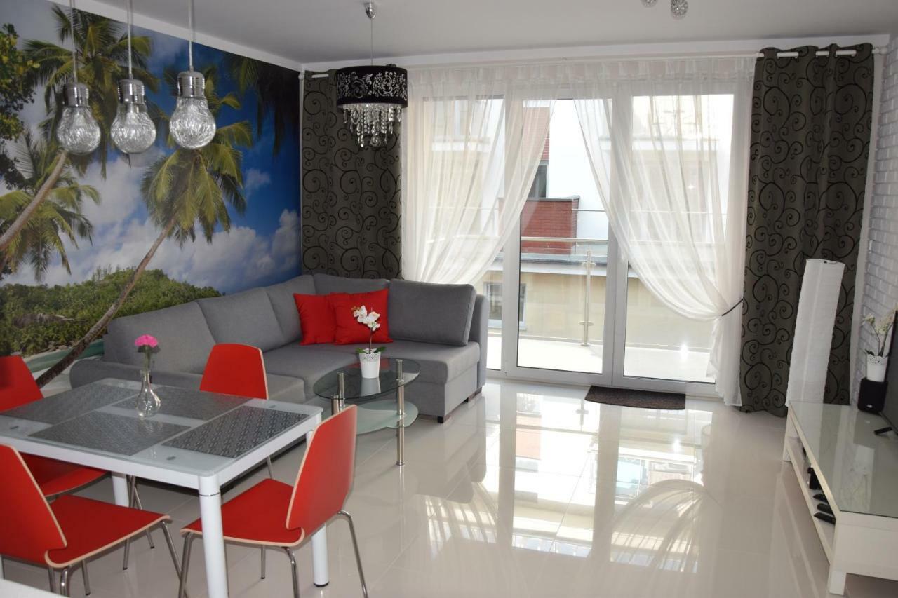 Apartament Ibiza Przy Plazy เรวัล ภายนอก รูปภาพ