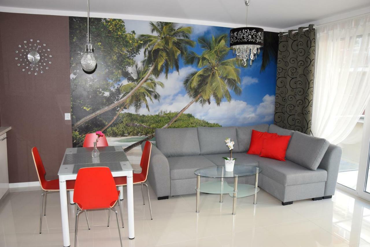 Apartament Ibiza Przy Plazy เรวัล ภายนอก รูปภาพ